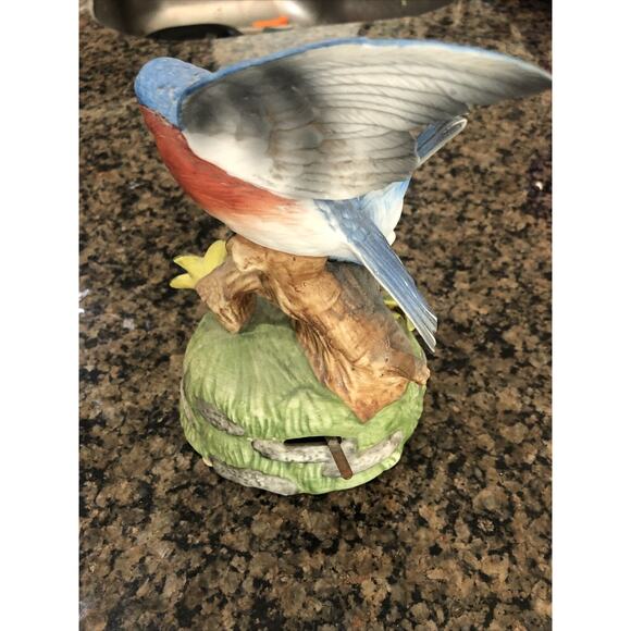 Vintage Gorham of Japan Bluebird Mates Figurine Music Box - Picture 2 of 4